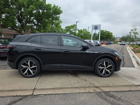 Certified 2023 Volkswagen ID.4 Pro S AWD/4WD image 6