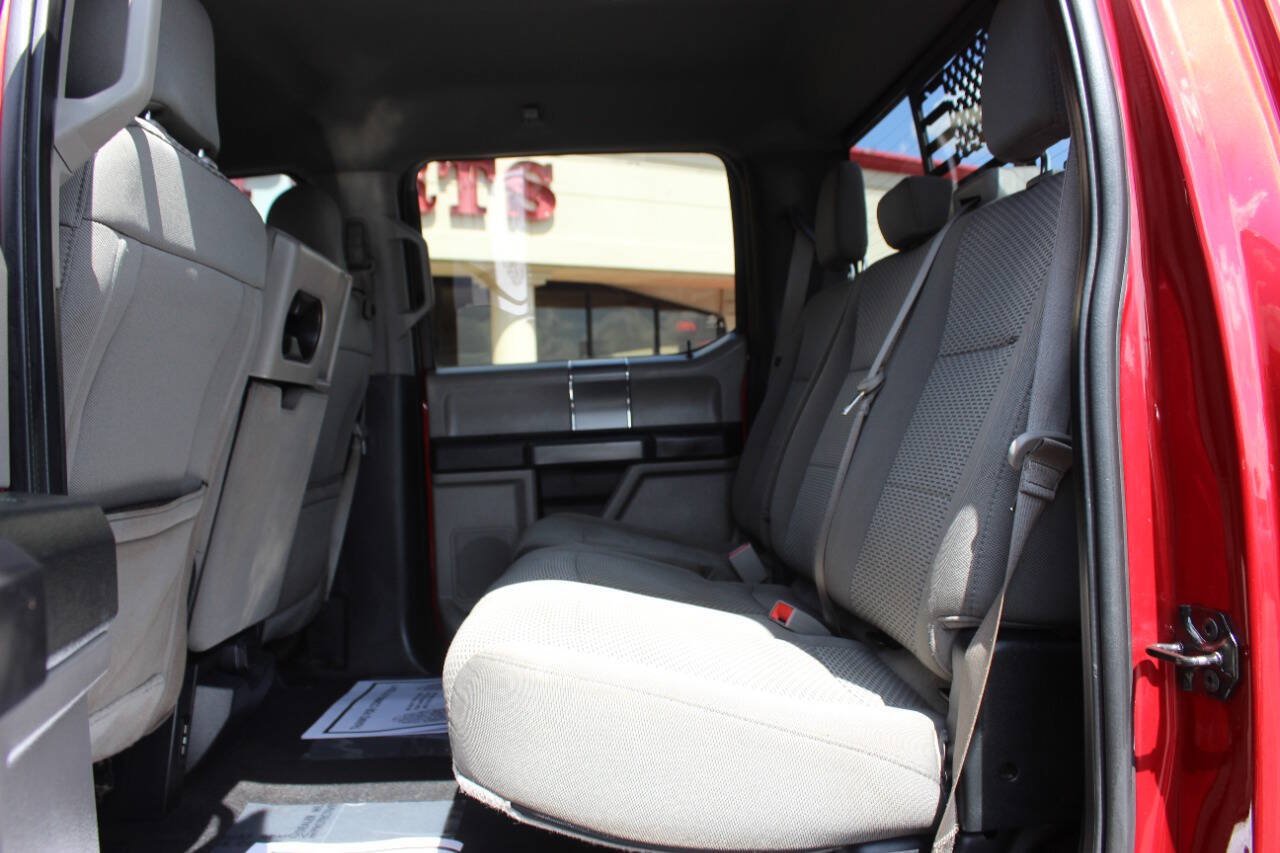 Used 2018 Ford F150 XLT w/ Equipment Group 302A Luxury AWD/4WD image 14