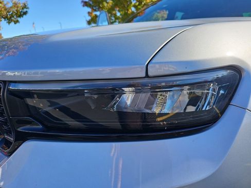 Certified 2023 Jeep Grand Cherokee Altitude image 31