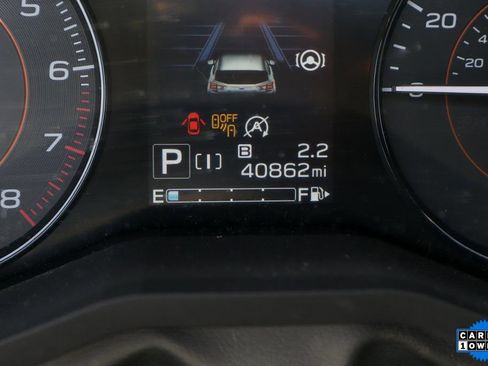 Used 2023 Subaru Crosstrek 2.0i Premium image 17