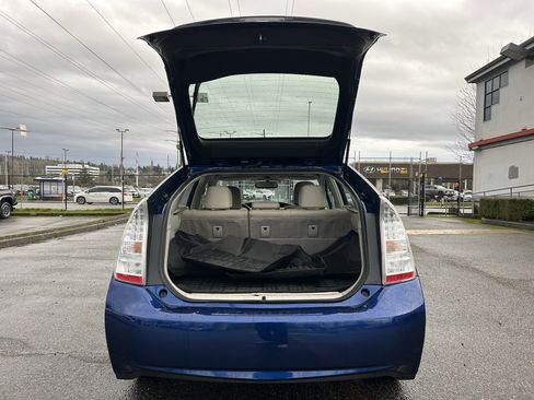 Used 2010 Toyota Prius Five image 24