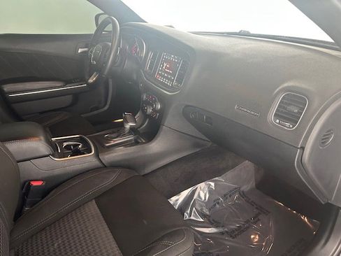 Used 2018 Dodge Charger GT AWD/4WD image 15