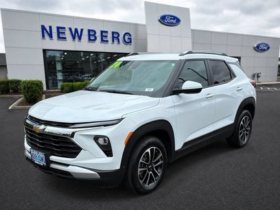 Used 2024 Chevrolet TrailBlazer LT w/ LT Cold Weather Package