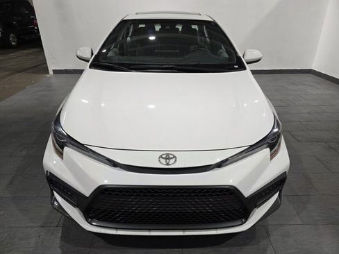 Used 2022 Toyota Corolla SE image 8