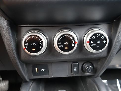 Used 2022 Mitsubishi Outlander Sport FWD image 41