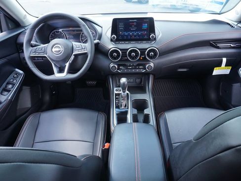 Certified 2025 Nissan Sentra SR w/ SR Premium Package FWD image 11