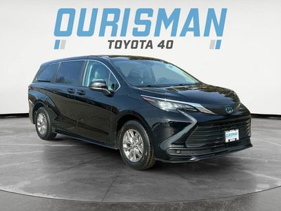 Used 2024 Toyota Sienna LE