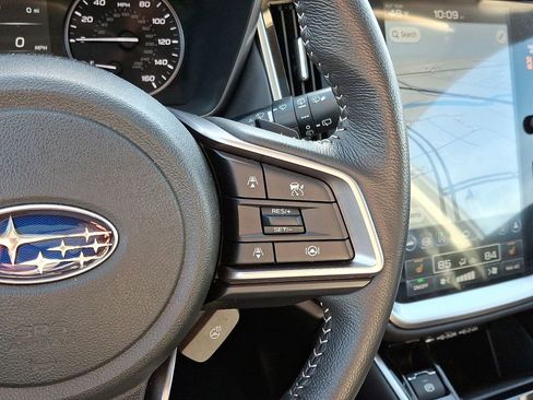 Certified 2025 Subaru Outback Limited image 24