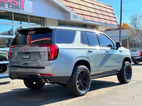 Used 2025 GMC Yukon AT4 Ultimate w/ LPO, Floor Liner Package AWD/4WD image 3