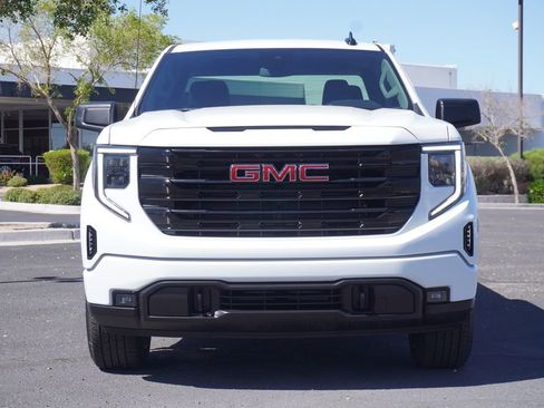 New 2026 GMC Sierra 1500 Elevation image 5