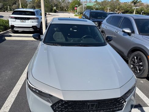 Used 2023 Honda Accord Sport image 8