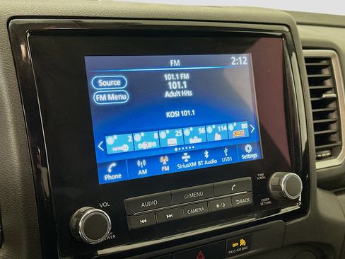 Used 2023 Nissan Frontier SV image 21