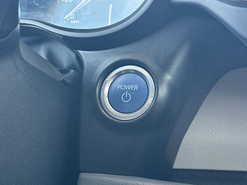 Certified 2022 Toyota Sienna XLE w/ XLE Plus Package image 24