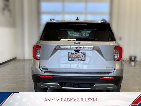 Used 2023 Ford Explorer XLT w/ Equipment Group 202A AWD/4WD image 5