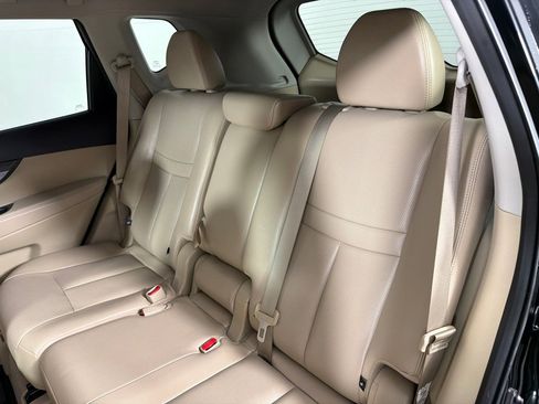 Used 2015 Nissan Rogue SL w/ SL Premium Package image 22