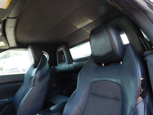 Used 2010 Nissan 370Z Touring RWD image 9