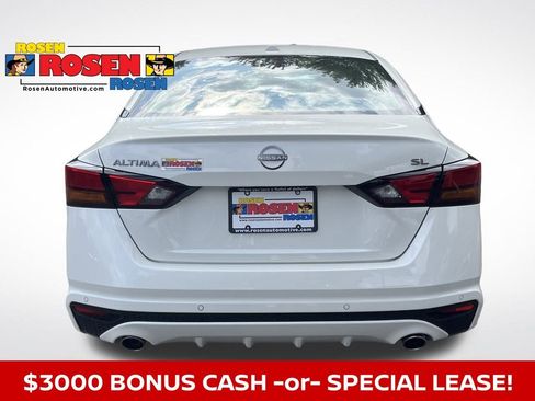New 2025 Nissan Altima 2.5 SL image 4