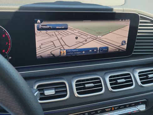 Used 2026 Mercedes-Benz GLS 450 GLS 450 image 29