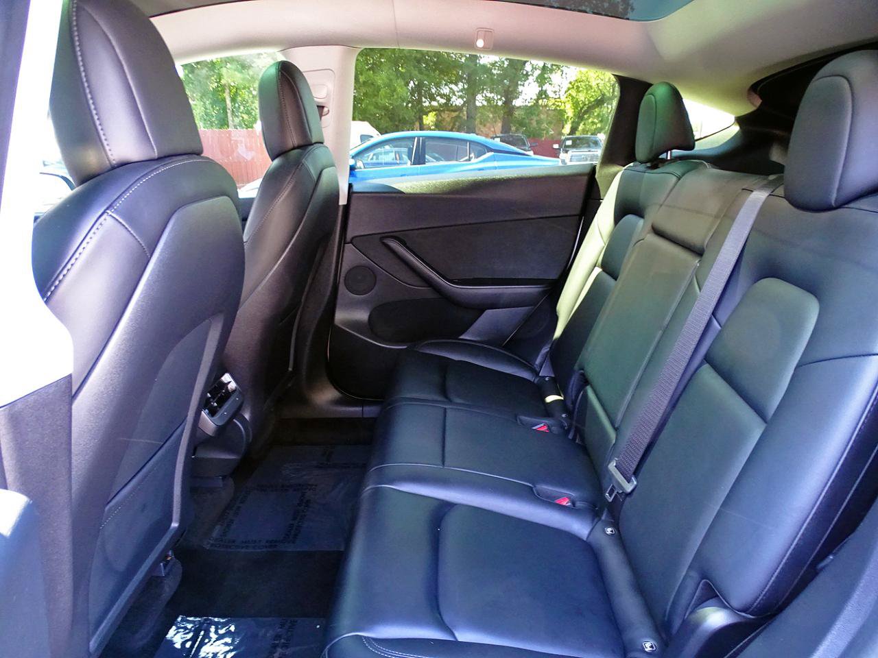 Used 2022 Tesla Model Y Performance AWD/4WD image 21