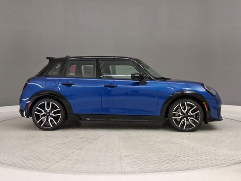 New 2026 MINI Cooper S FWD image 8