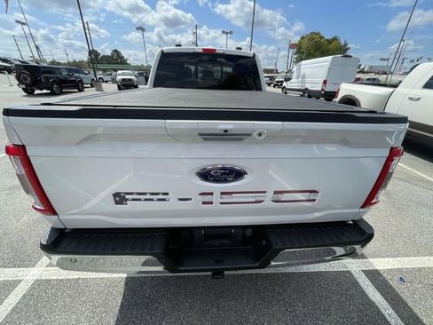 Used 2023 Ford F150 Lariat w/ Max Trailer Tow Package image 4