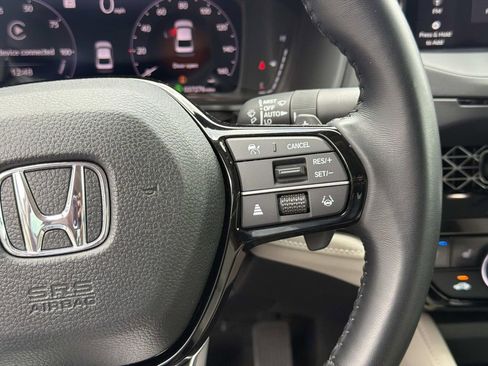 Used 2024 Honda Accord Touring image 24