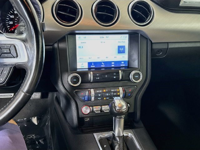 Used 2022 Ford Mustang Premium RWD image 17