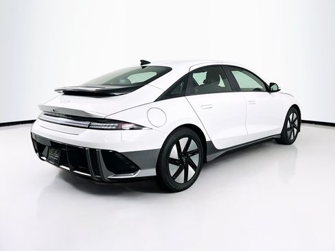 Used 2024 Hyundai Ioniq 6 SE AWD/4WD image 9