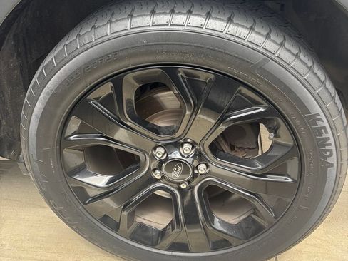 Used 2019 Ford Explorer Sport w/ Equipment Group 401A AWD/4WD image 19