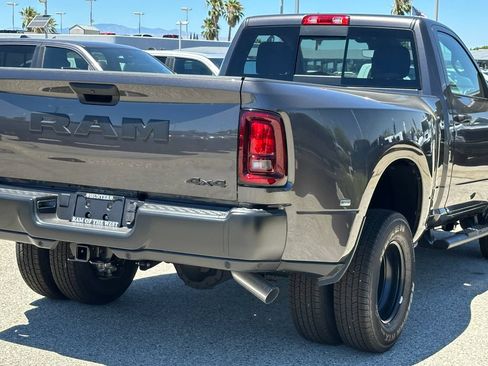 New 2026 RAM 3500 Tradesman AWD/4WD image 7