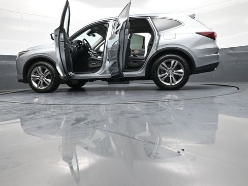 Used 2022 Acura MDX SH-AWD image 51