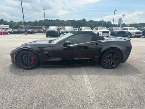 Used 2017 Chevrolet Corvette Grand Sport RWD image 6
