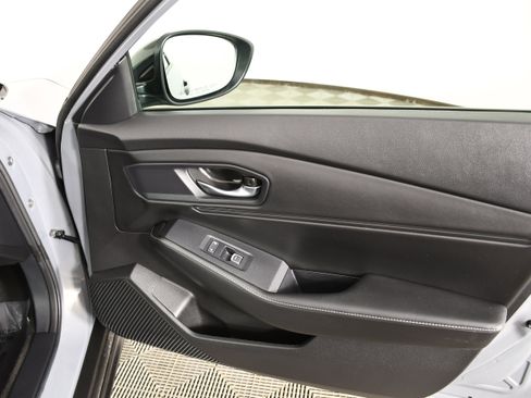 Used 2025 Honda Accord Sport image 40