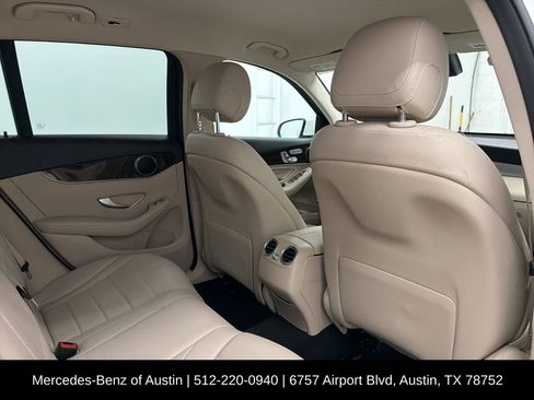 Used 2022 Mercedes-Benz GLC 300 image 26