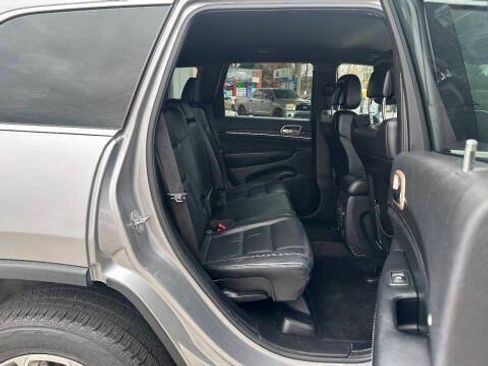 Used 2014 Jeep Grand Cherokee Limited AWD/4WD image 9