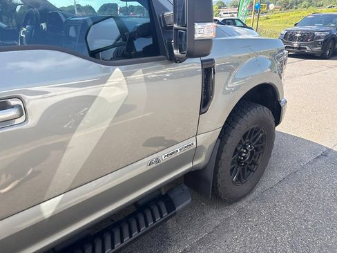Used 2020 Ford F250 Lariat AWD/4WD image 5