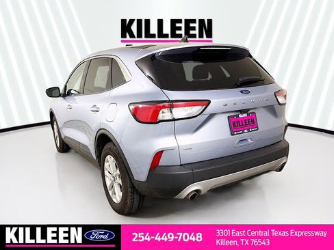 Used 2022 Ford Escape SE w/ Convenience Package FWD image 6