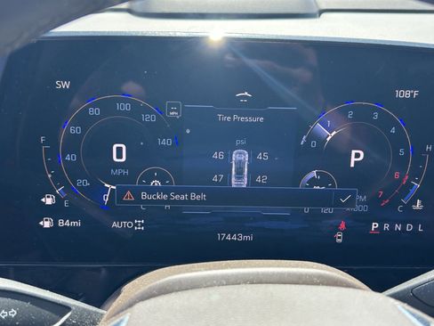 Certified 2025 Chevrolet Suburban LS AWD/4WD image 14
