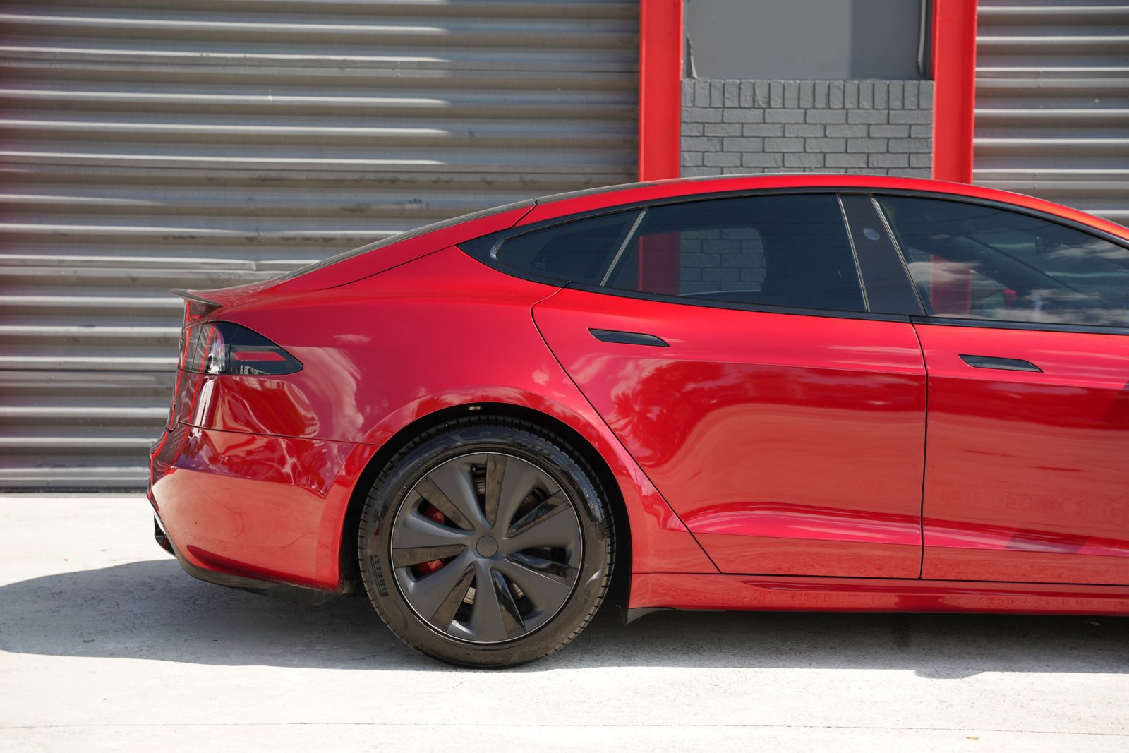 Used 2024 Tesla Model S Plaid AWD/4WD image 5