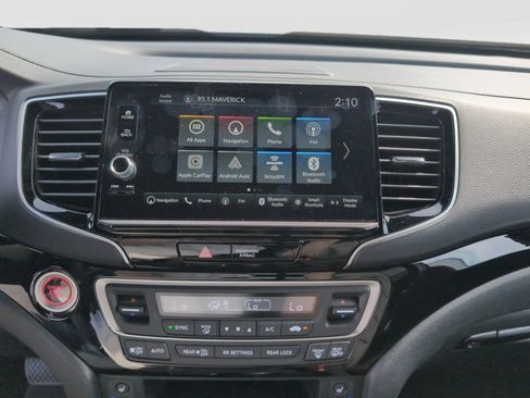 New 2026 Honda Ridgeline Black Edition image 15