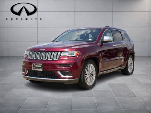 Used 2017 Jeep Grand Cherokee Summit AWD/4WD image 1