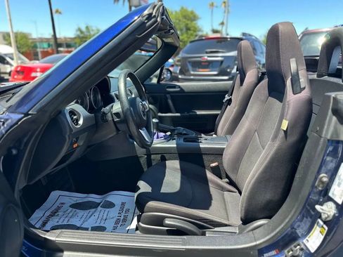 Used 2011 MAZDA MX-5 Miata Touring w/ Suspension Pkg image 29