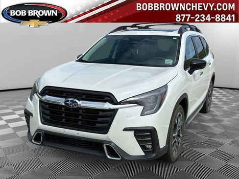Used 2024 Subaru Ascent Touring AWD/4WD image 1