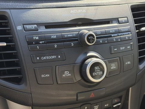 Used 2013 Acura TSX Sedan image 22