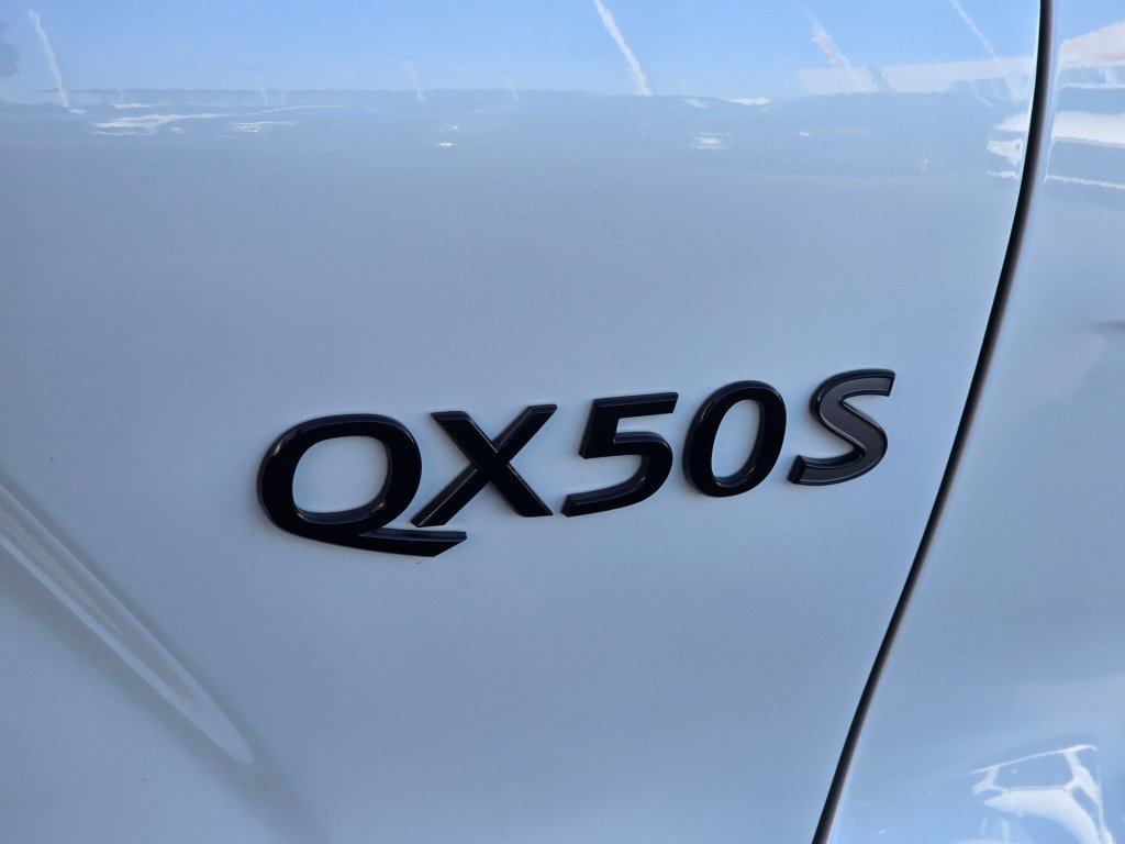 Used 2023 INFINITI QX50 Sport AWD/4WD image 33