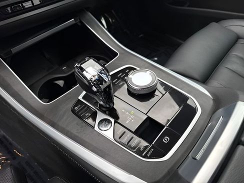 Certified 2022 BMW X5 xDrive40i w/ M Sport Package image 23