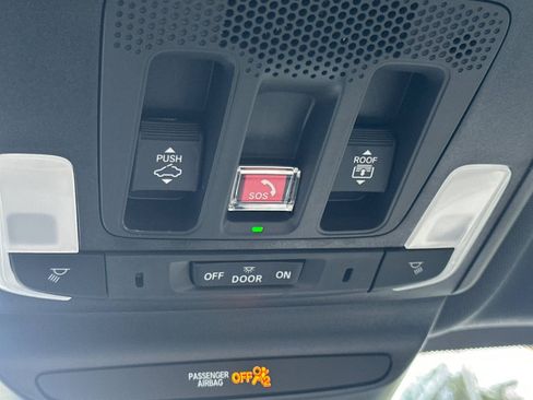 Certified 2025 Acura ADX A-Spec image 24