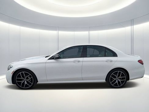 Used 2022 Mercedes-Benz E 350 Sedan image 6