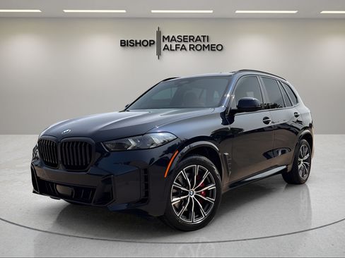 Used 2026 BMW X5 xDrive40i w/ M Sport Package AWD/4WD image 2