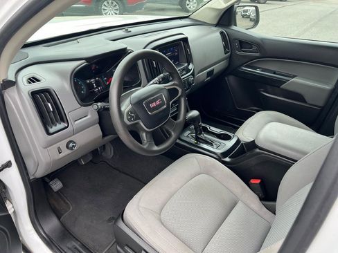 Used 2020 GMC Canyon 2WD Crew Cab w/ Convenience Package image 13